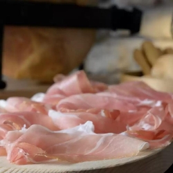 Prosciutto di San Daniele DOP trancio di coda - La Glacere